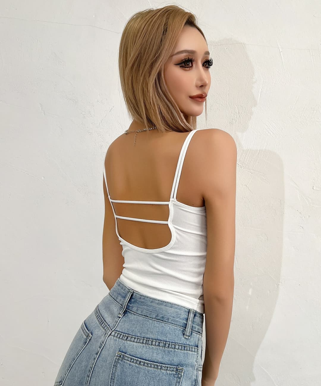 back open cami with cup - styling detail 3