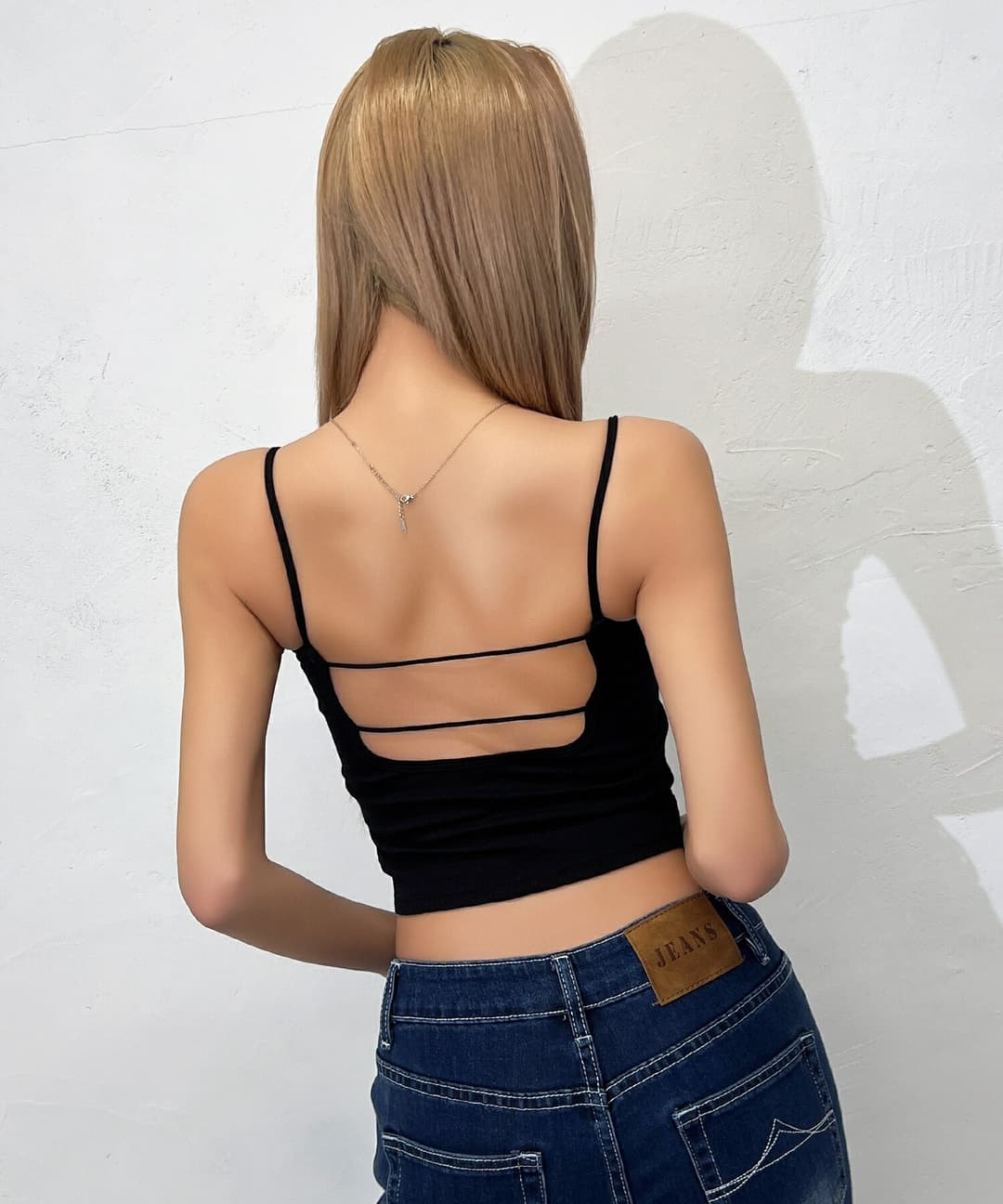 back open cami with cup - styling detail 16