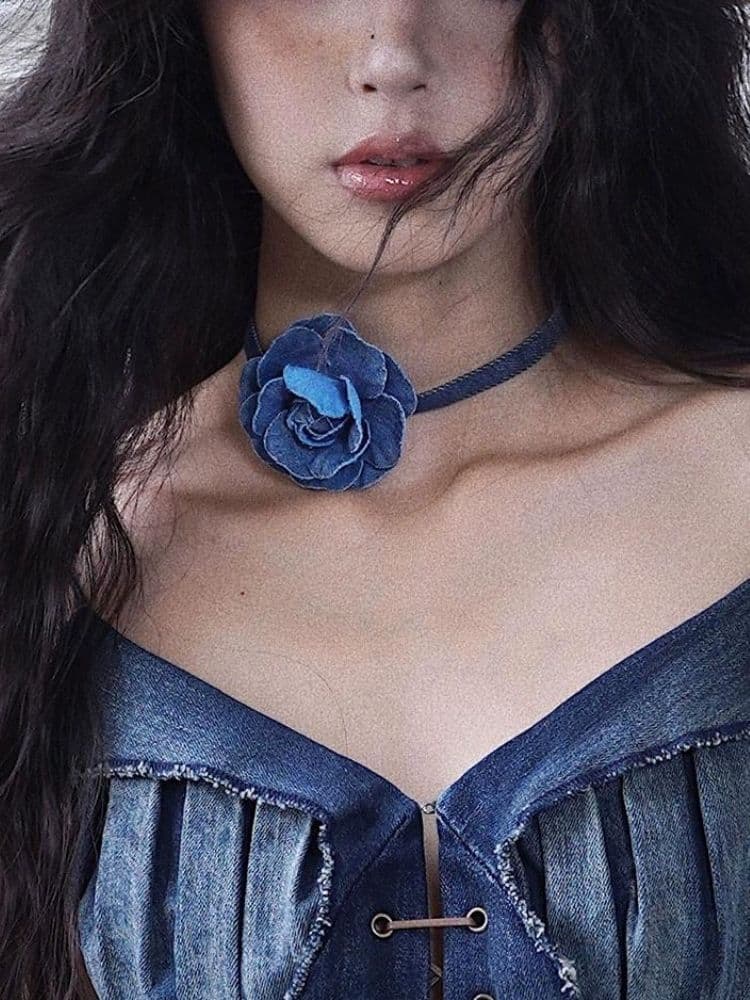 Retro Flowers Choker - view 5