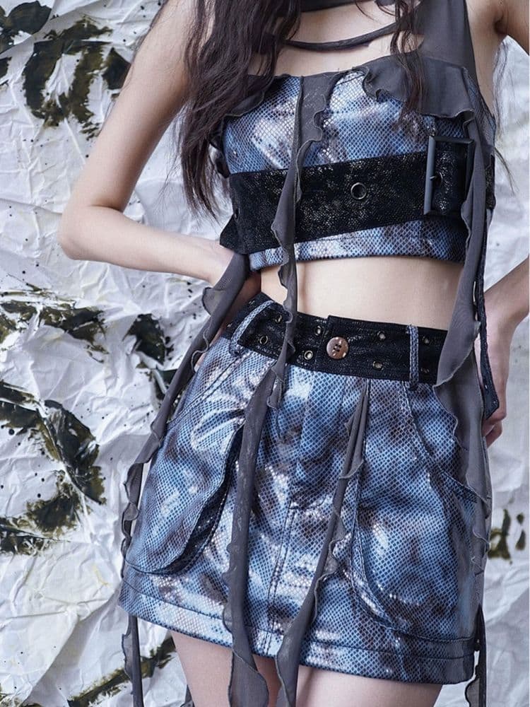 Original design hole leather vest - view 8