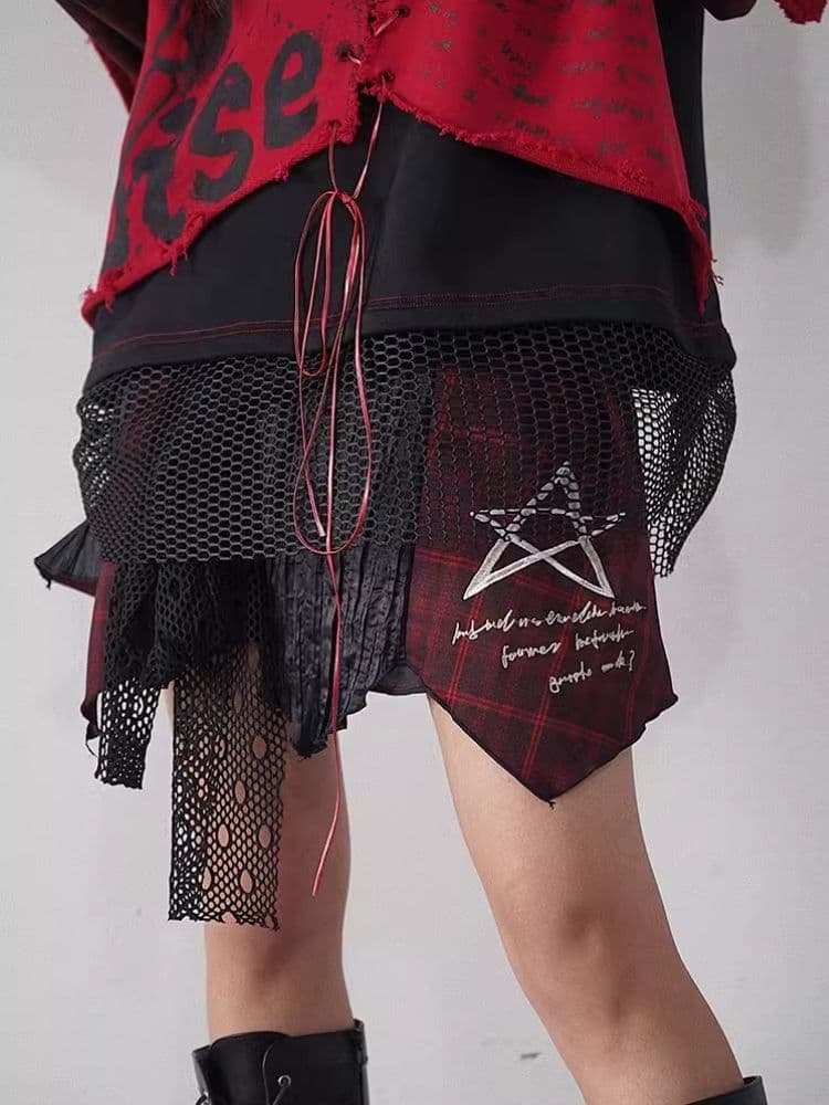 Irregular Plaid Half-body Skirt - view 3
