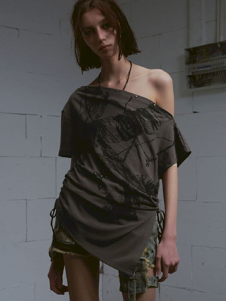 Oversize Diagonal Drawstring T-shirt - view 3