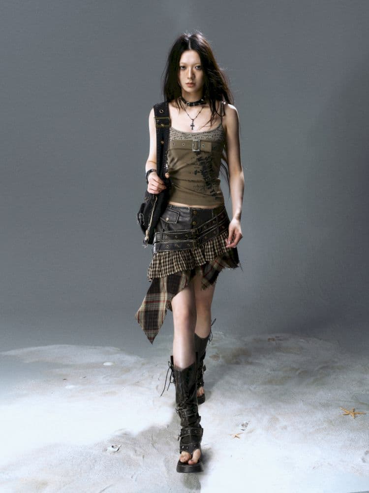 Irregular Hem Plaid Halter Skirt - view 6