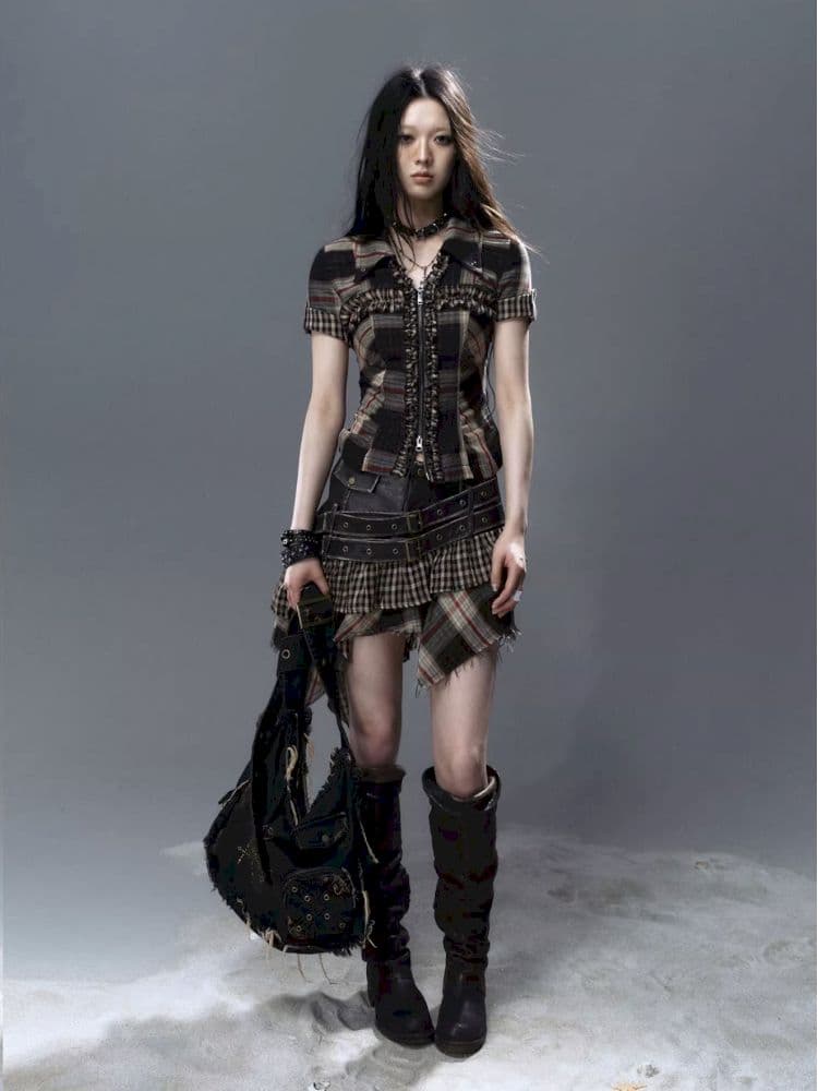Irregular Hem Plaid Halter Skirt - view 8
