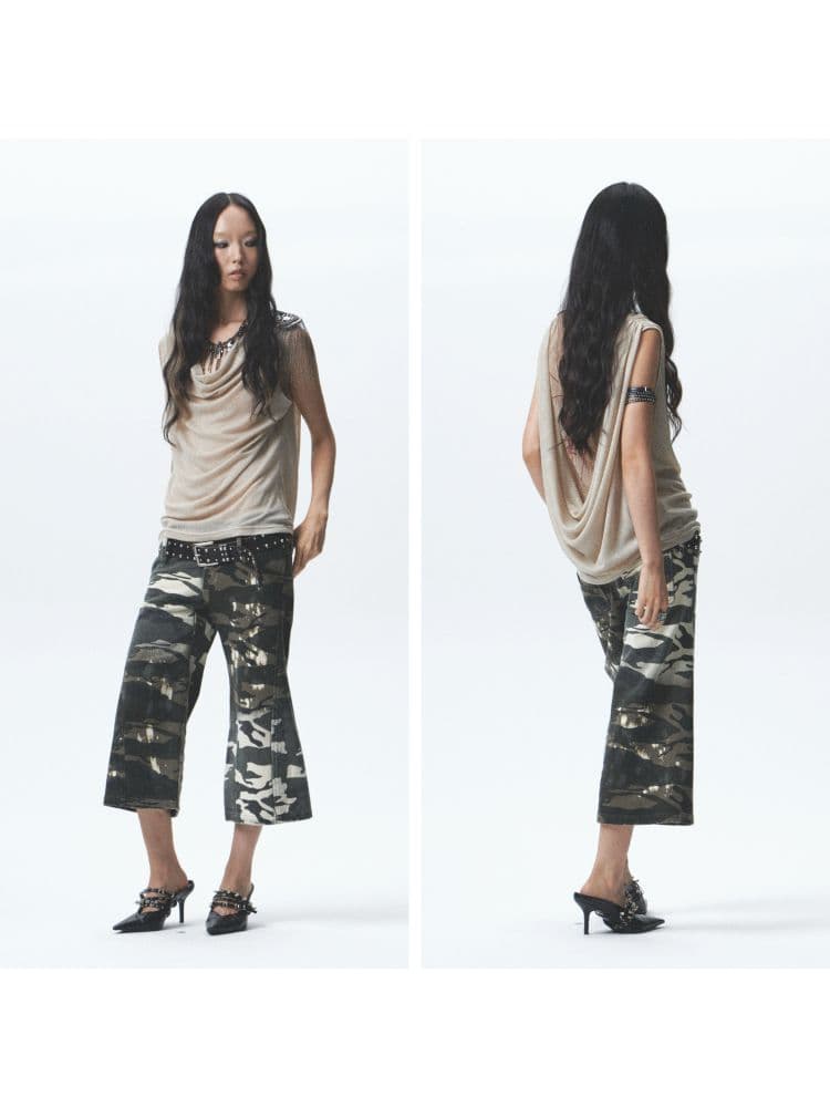 Loose-fitting, reversible printed vest - view 8