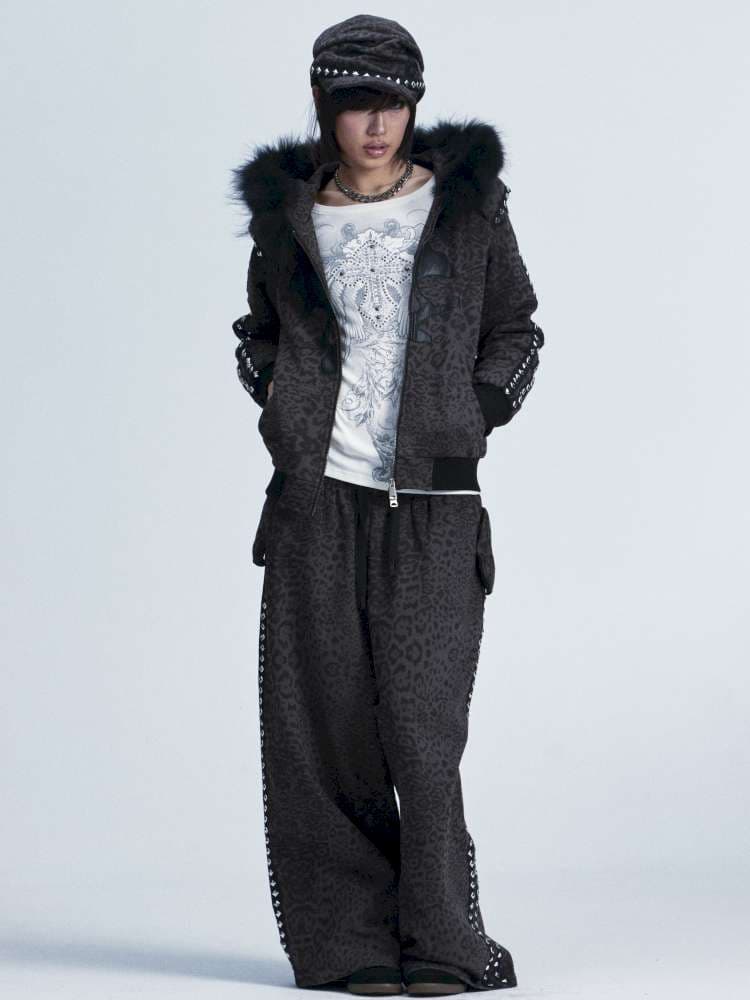 Leopard Print Plush Hooded Slacks Set - view 4